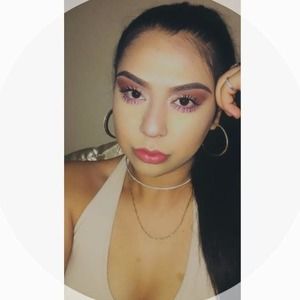 Meet your Posher, Joanna